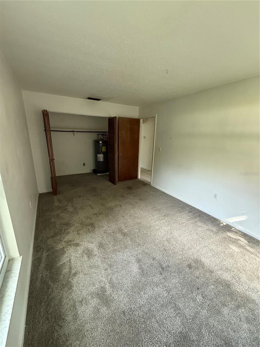 Image 9 of 13 For 1837 Royalview Drive A