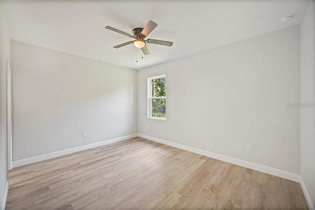 Image 4 of 14 For 16218 Chamberlain Boulevard