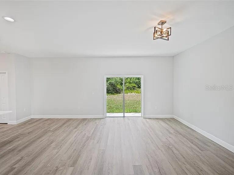 Image 6 of 14 For 16218 Chamberlain Boulevard