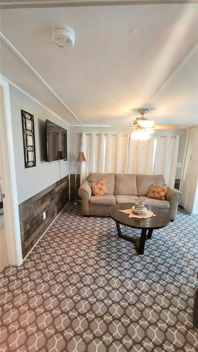 Image 6 of 26 For 43 4th Street