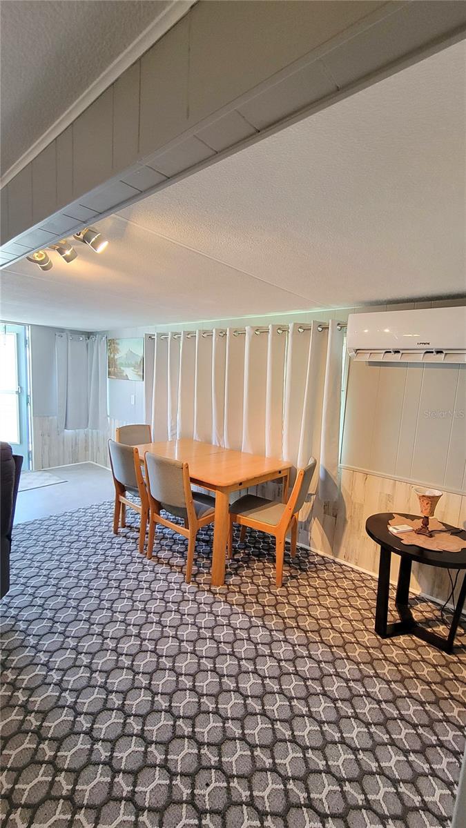 Image 9 of 26 For 43 4th Street