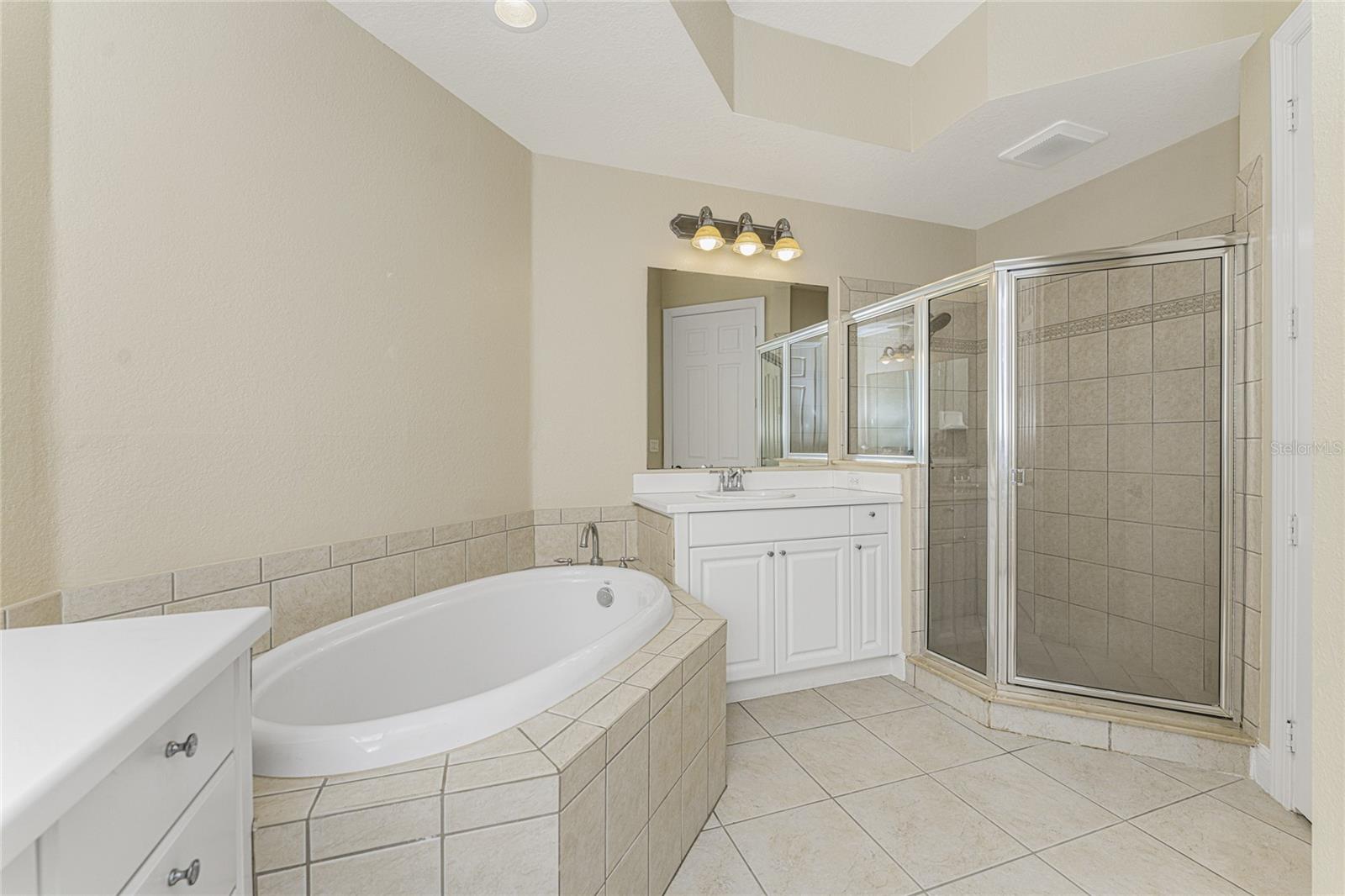 Image 18 of 78 For 97 Vivante Boulevard 404