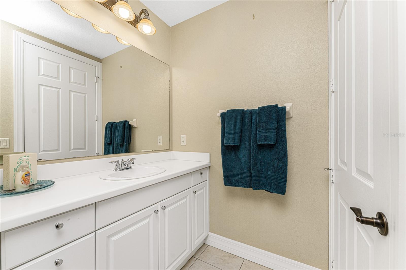 Image 24 of 78 For 97 Vivante Boulevard 404