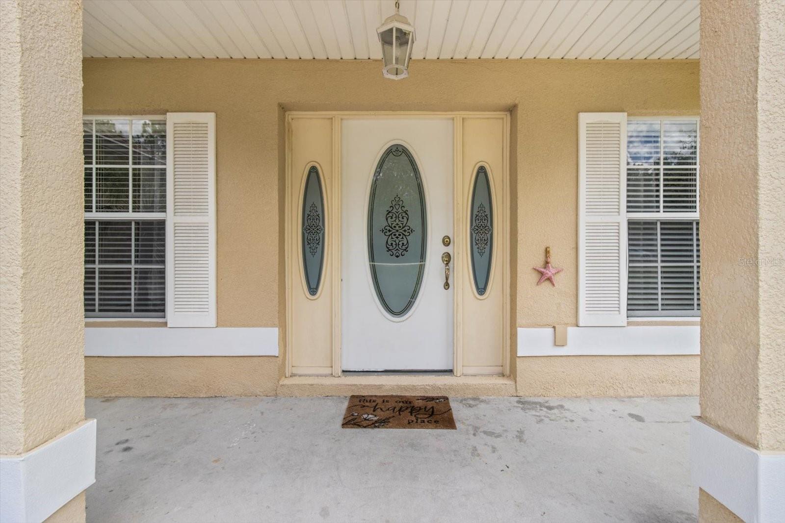 Listing photo id 0 for 16038 Malden Road