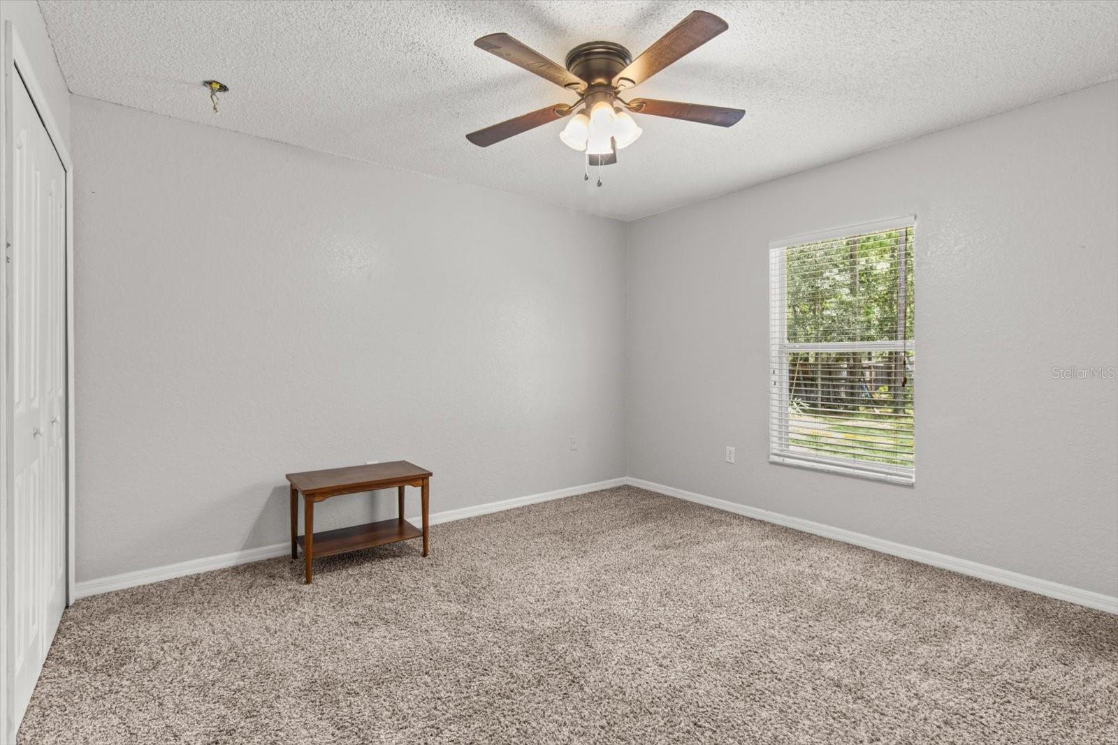 Listing photo id 22 for 16038 Malden Road