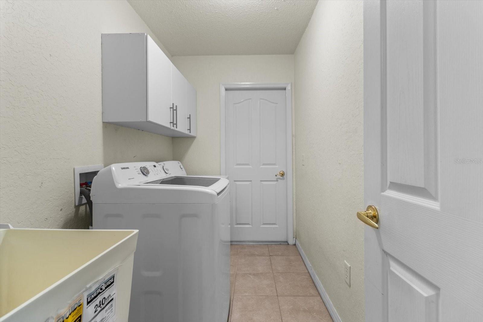 Listing photo id 27 for 16038 Malden Road