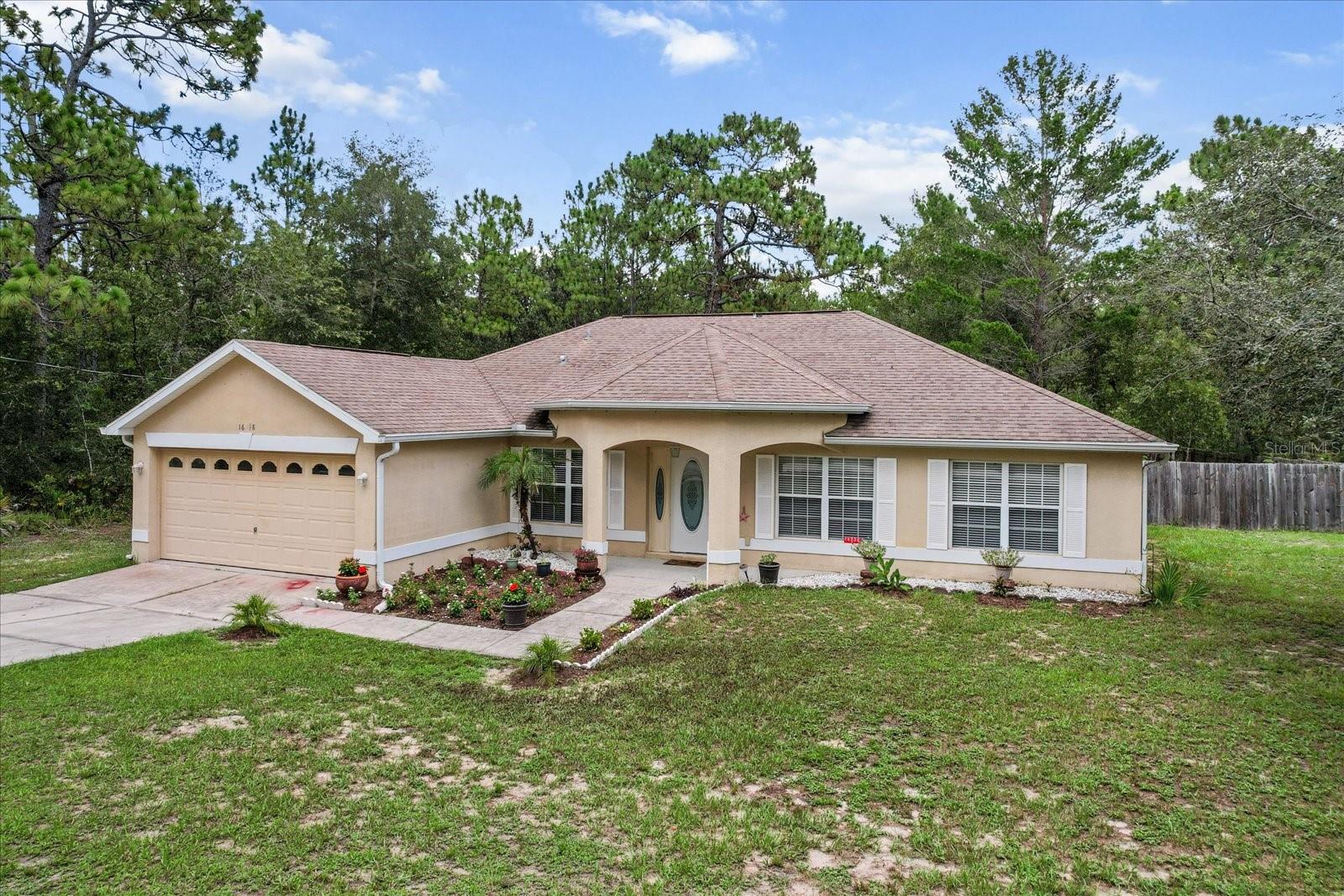 Listing photo id 30 for 16038 Malden Road