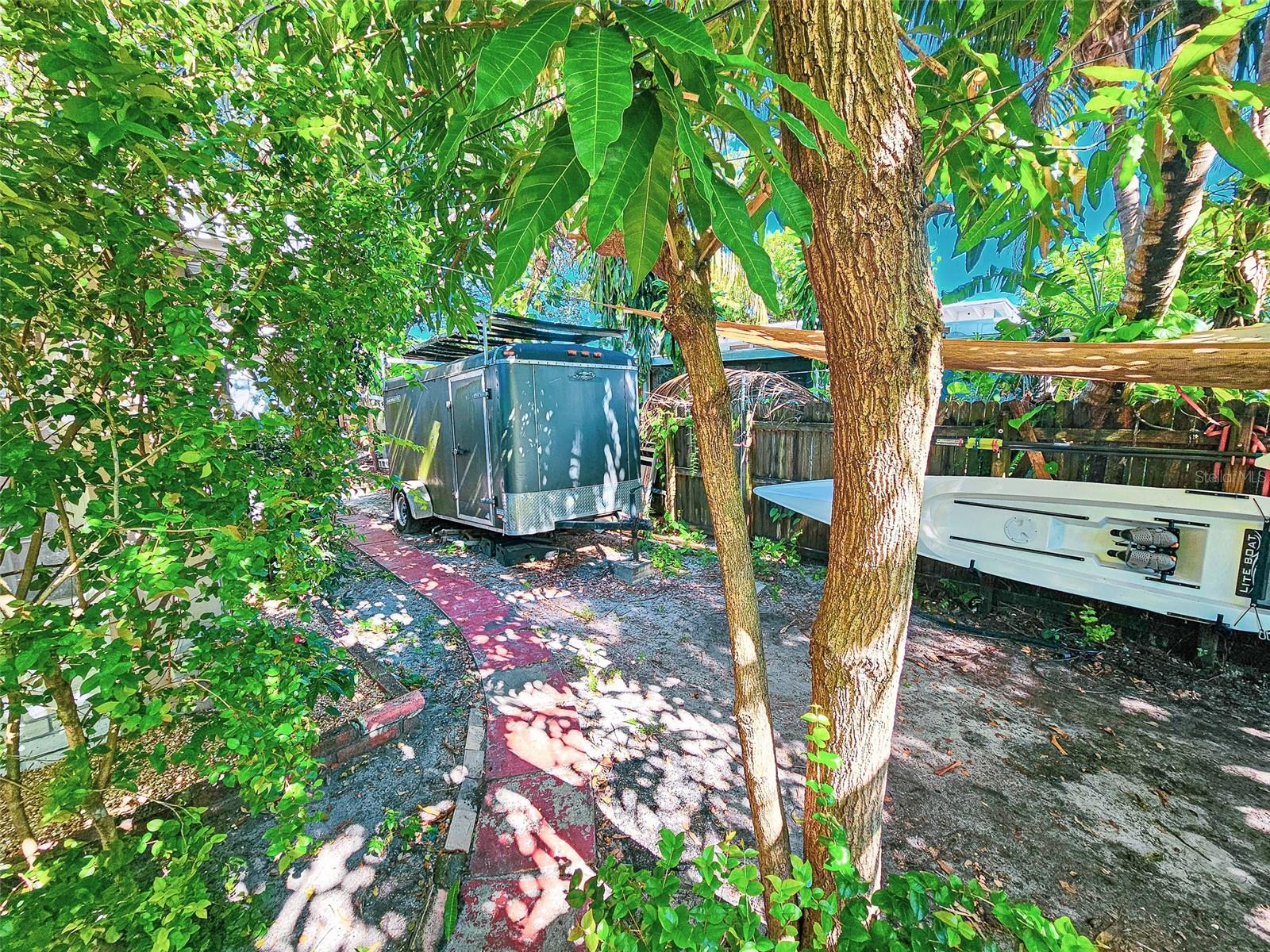 Image 11 of 49 For 917 26th Avenue