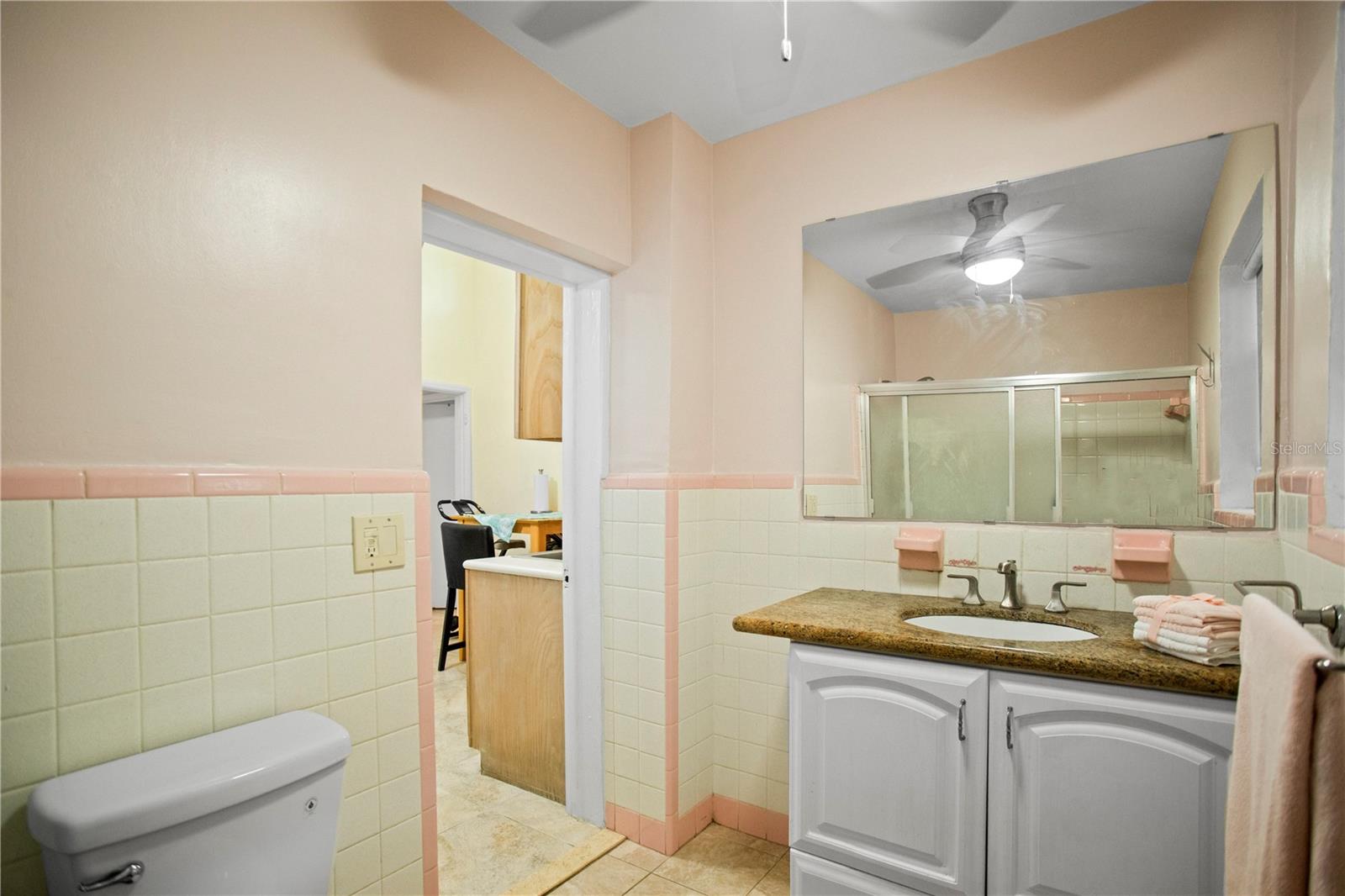 Image 22 of 49 For 917 26th Avenue