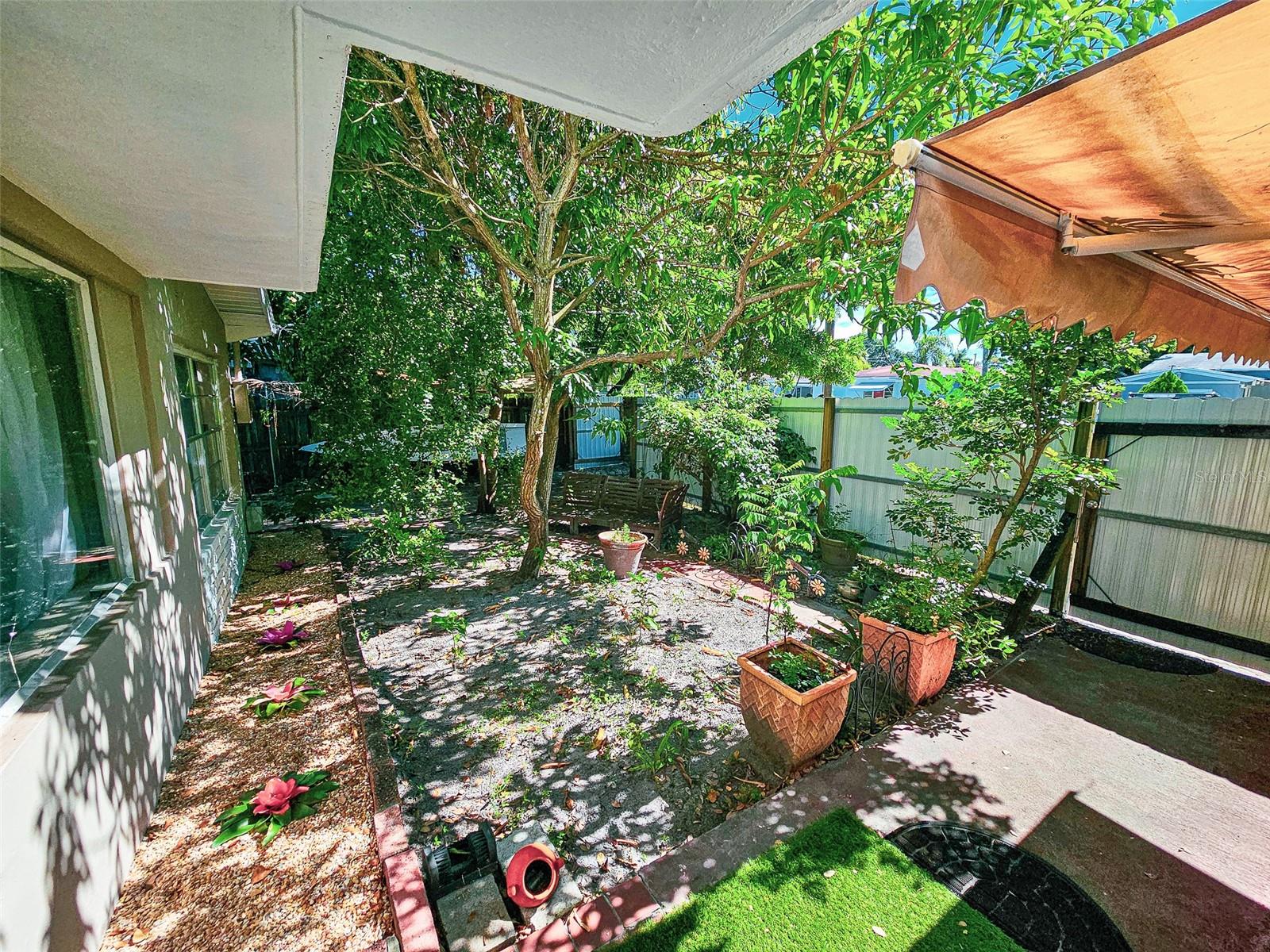 Image 7 of 49 For 917 26th Avenue