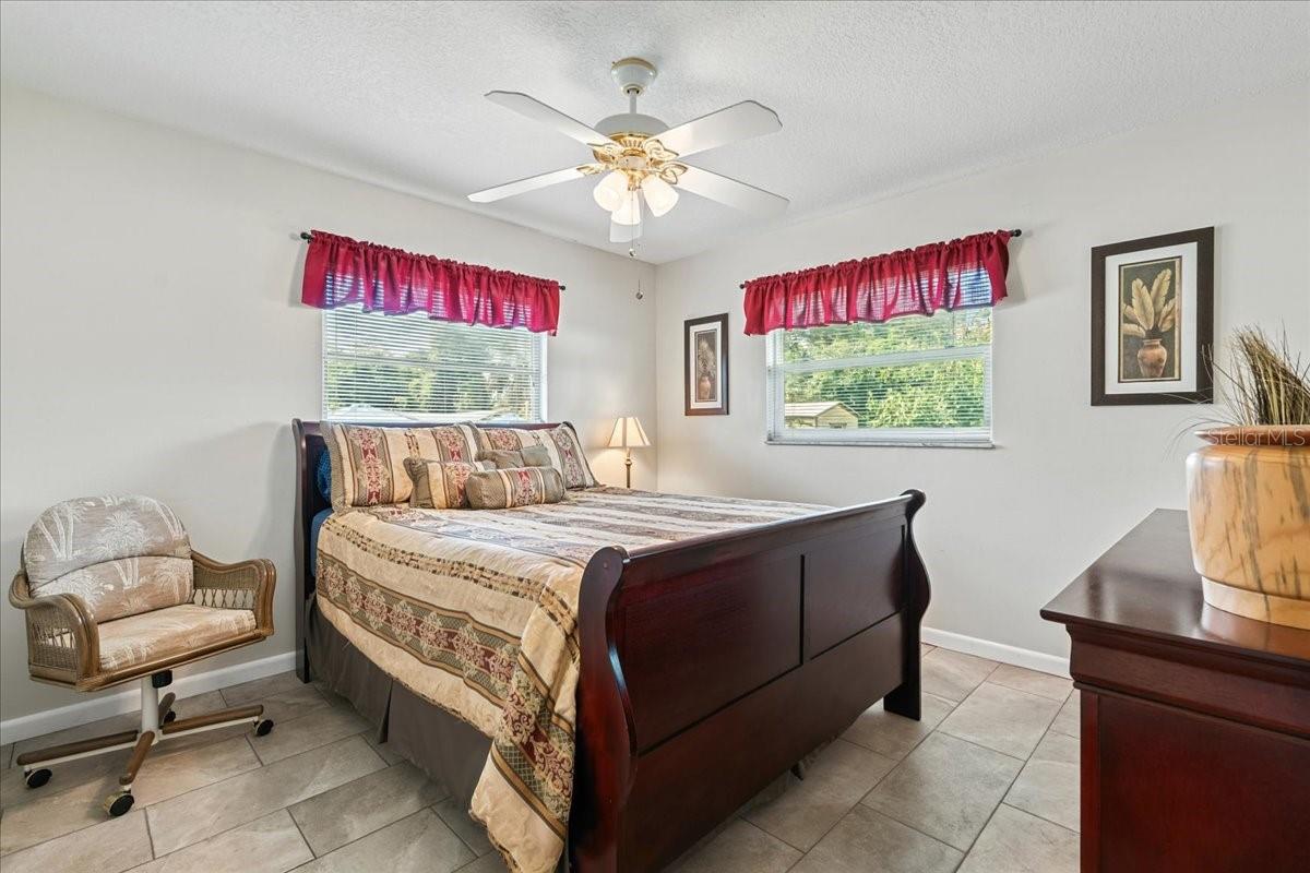 Image 26 of 39 For 2325 Linton Lane