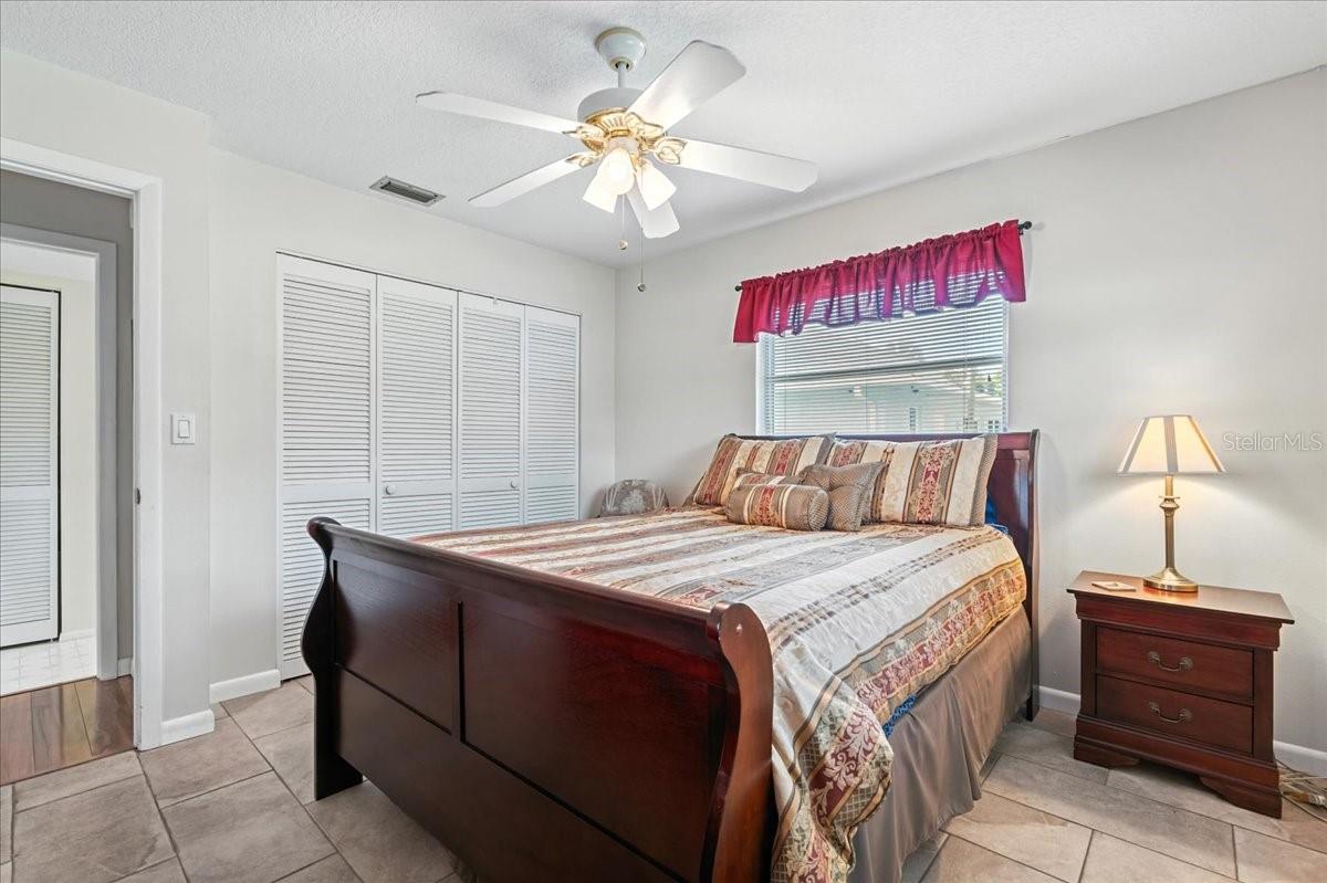 Image 27 of 39 For 2325 Linton Lane