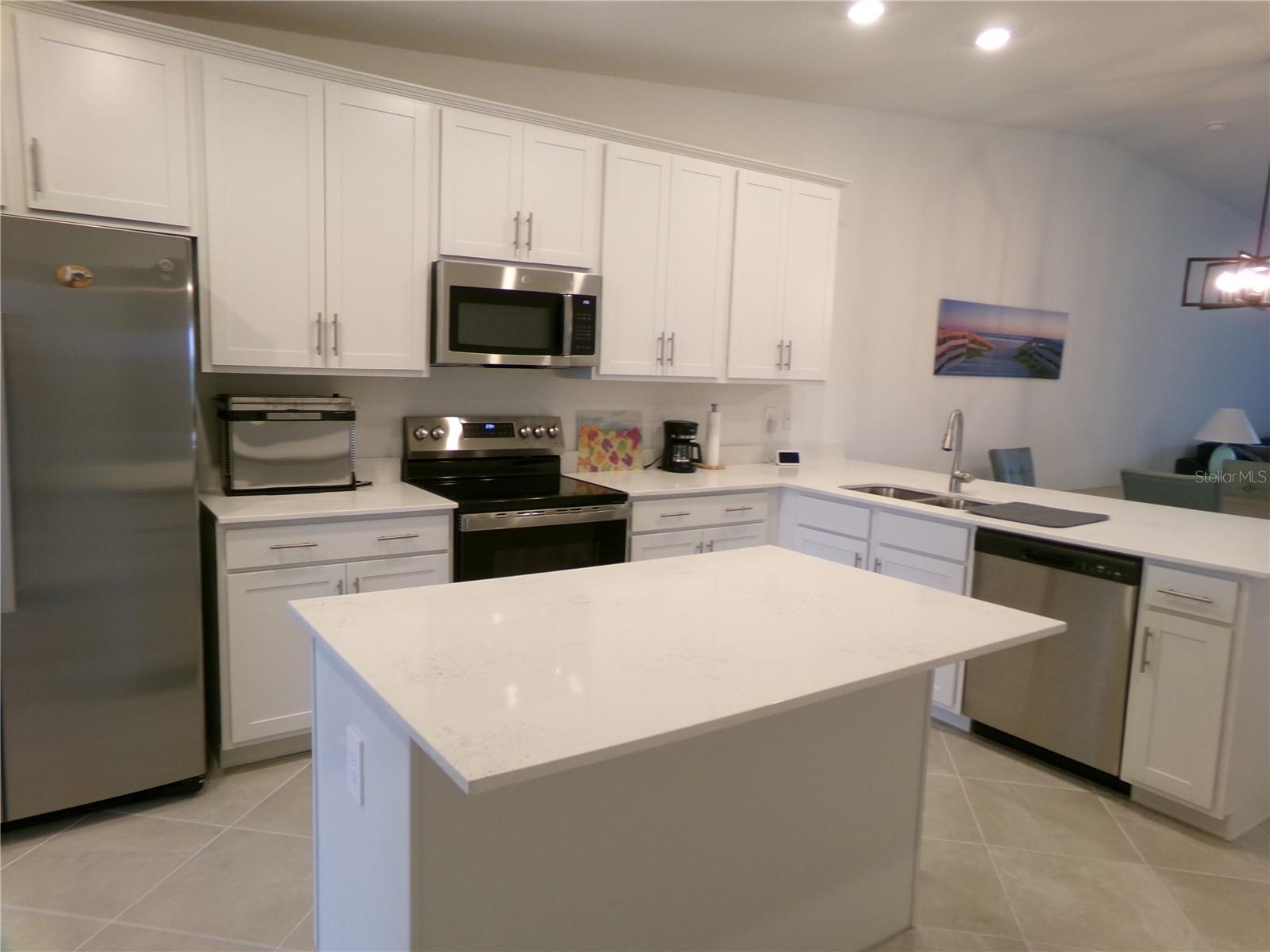 Image 5 of 49 For 17535 Opal Sand Drive 205