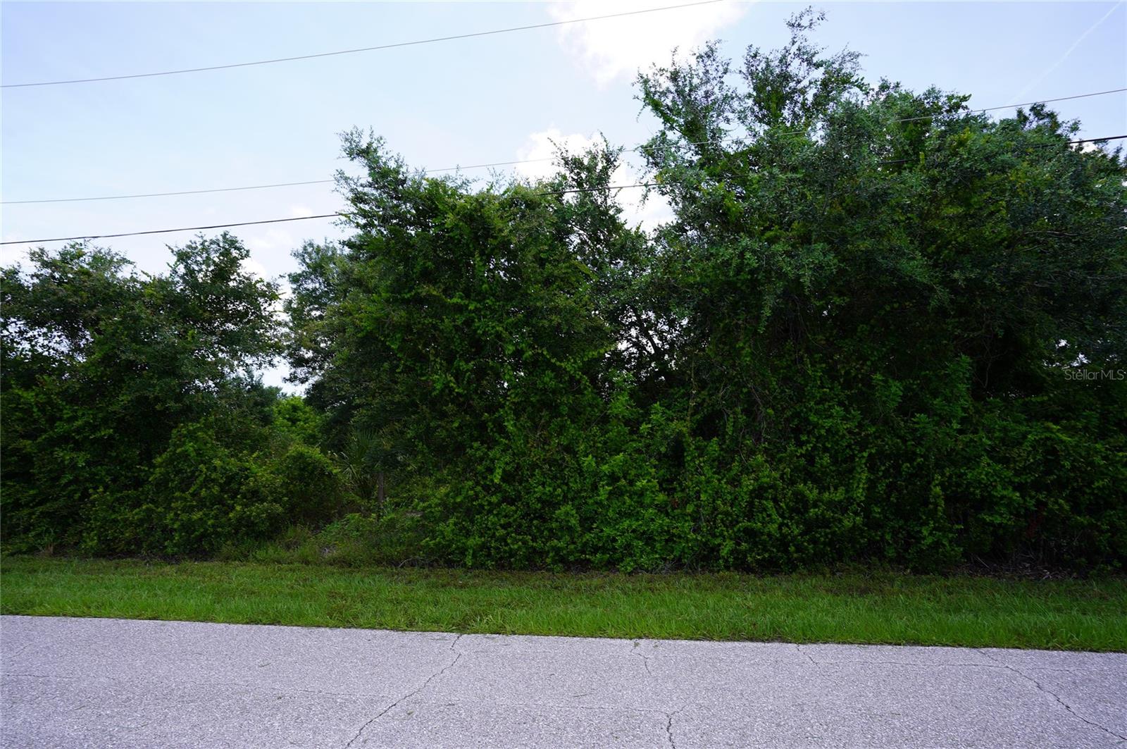 Image 3 of 10 For 12980 Ridgely Circle 3