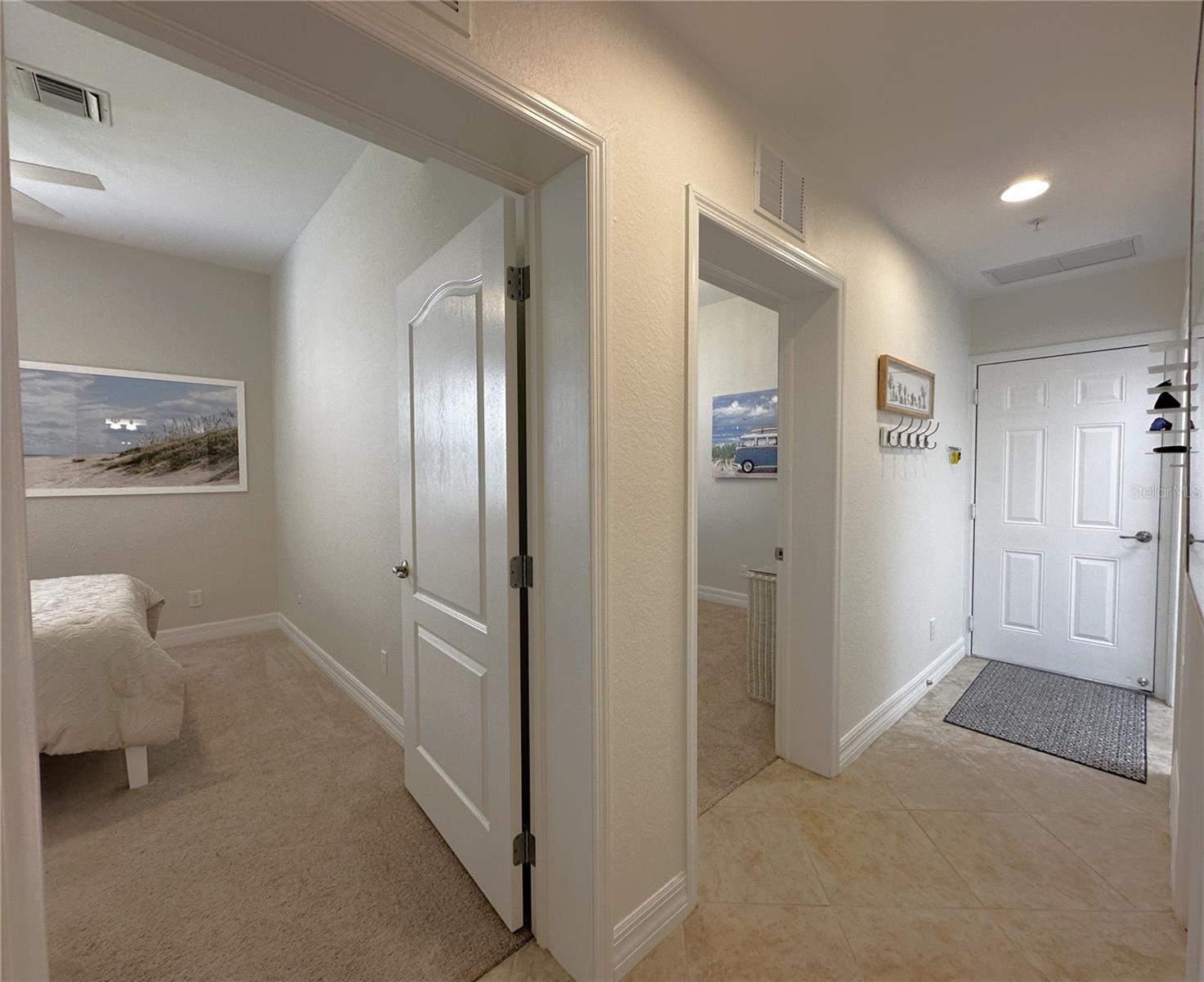 Image 17 of 53 For 14073 Black Beauty Drive 1012