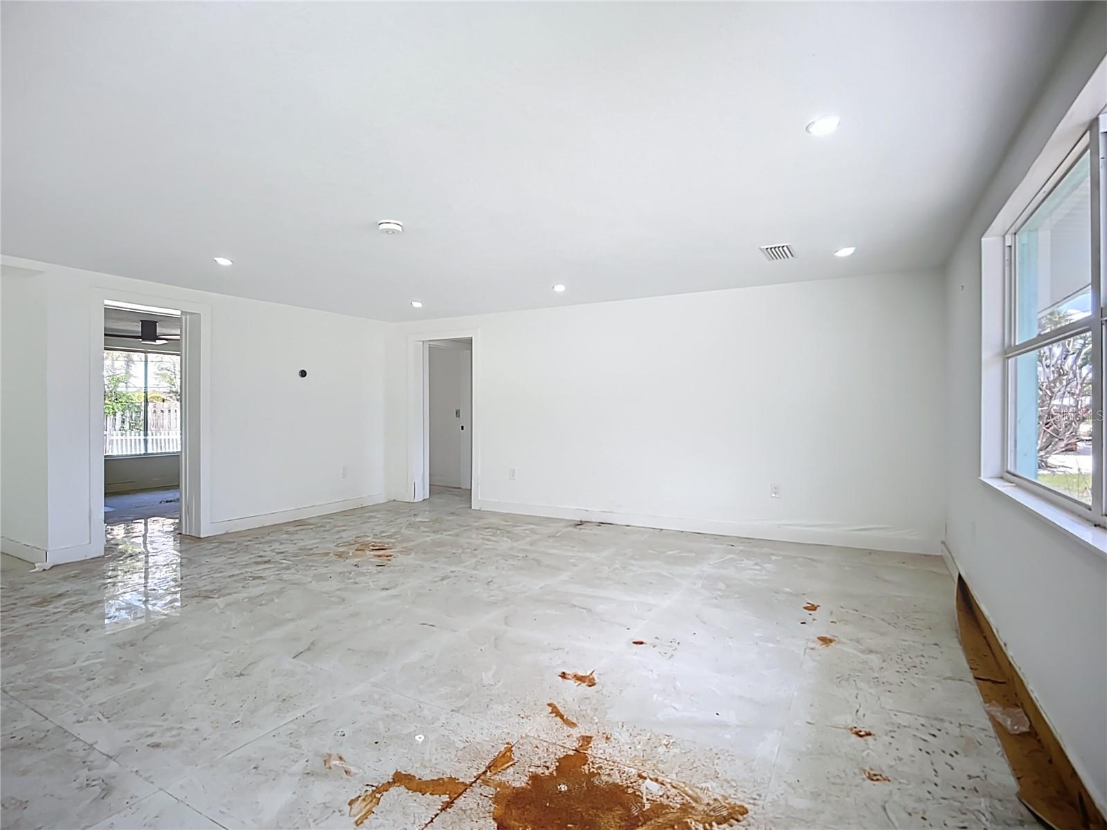 Image 12 of 46 For 214 85th Street