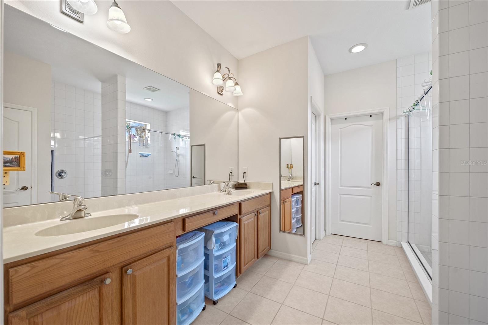 Image 17 of 36 For 2860 Suncoast Lakes Boulevard