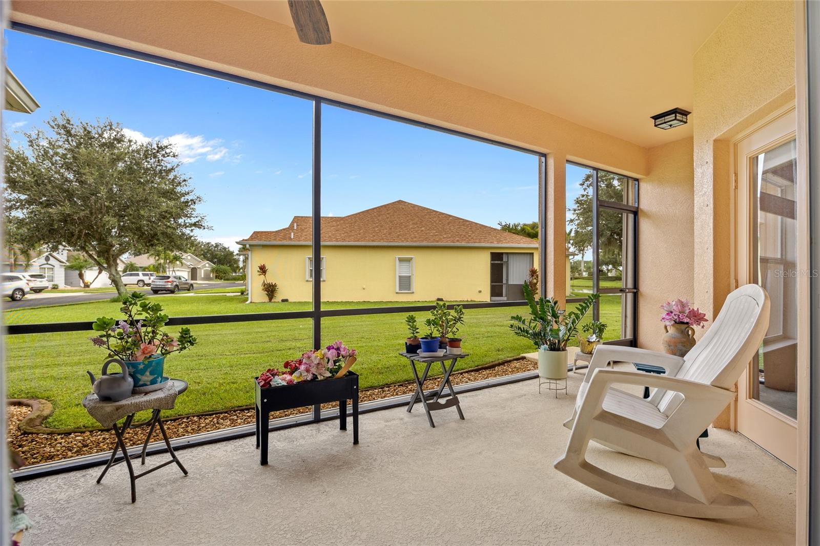 Image 23 of 36 For 2860 Suncoast Lakes Boulevard