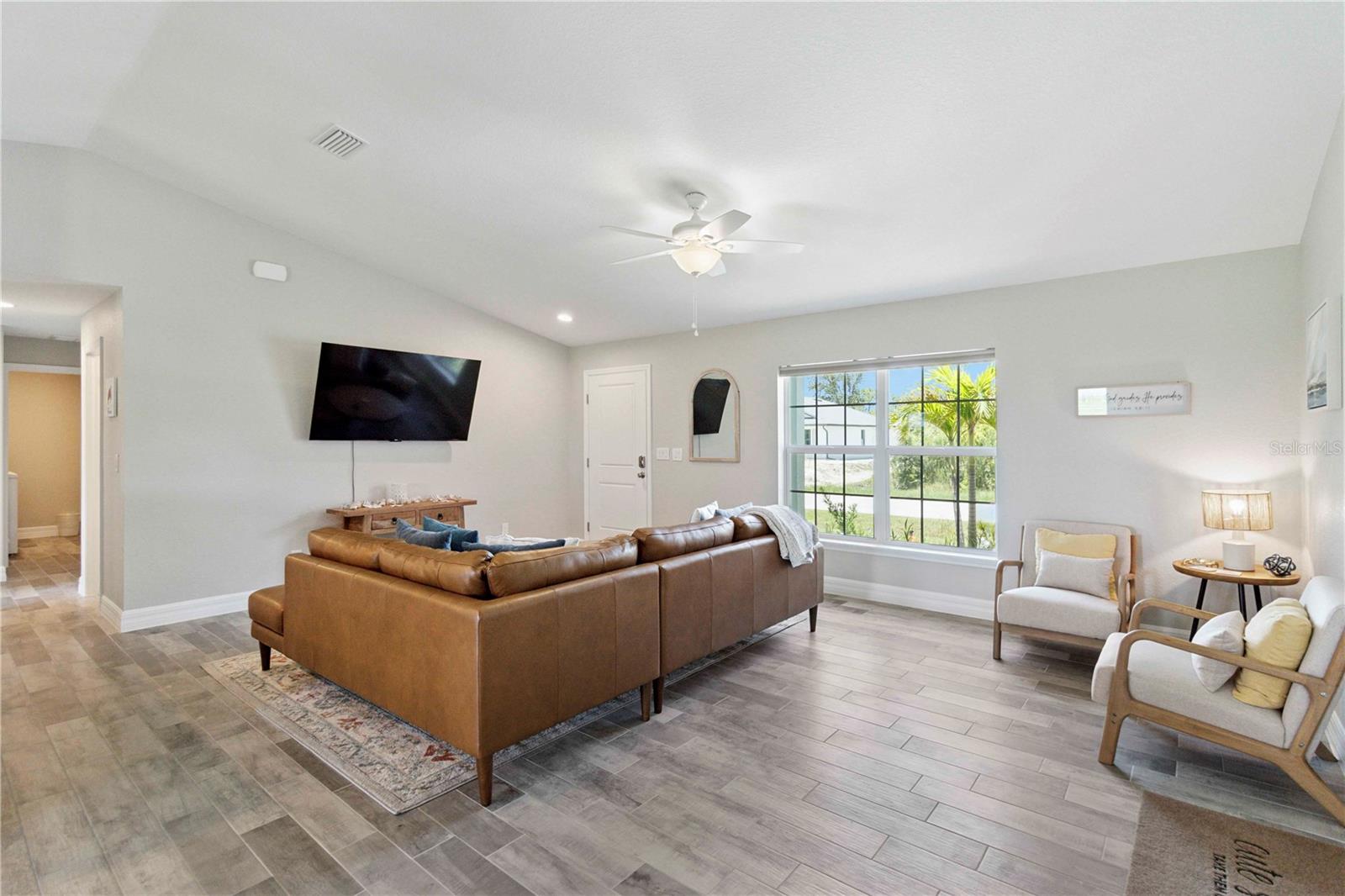 Image 7 of 43 For 11105 Magdalena Avenue