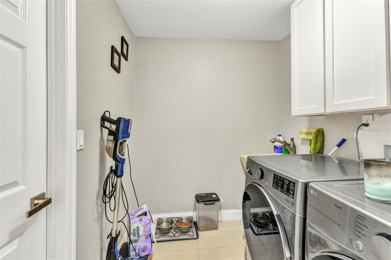 Image 24 of 50 For 957 Chevy Chase Street