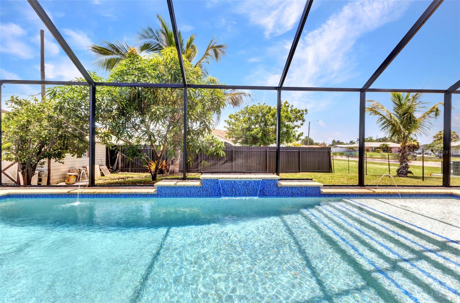 Image 34 of 50 For 957 Chevy Chase Street