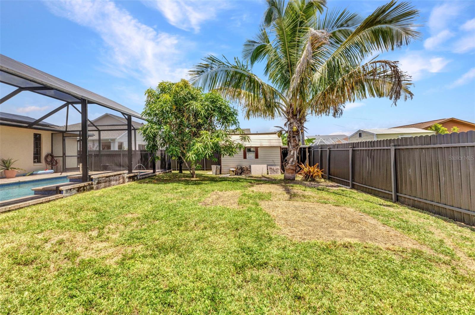 Image 37 of 50 For 957 Chevy Chase Street