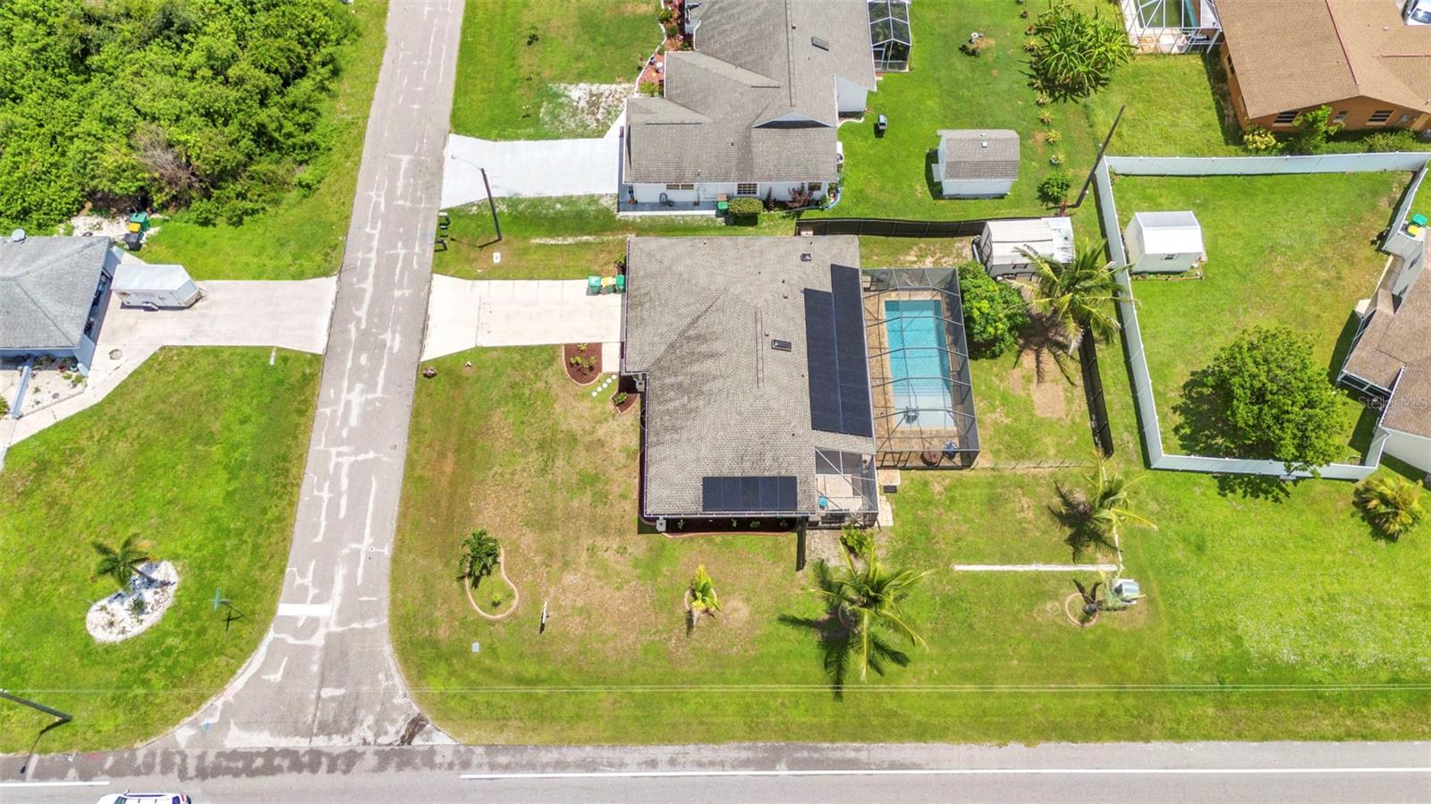 Image 40 of 50 For 957 Chevy Chase Street