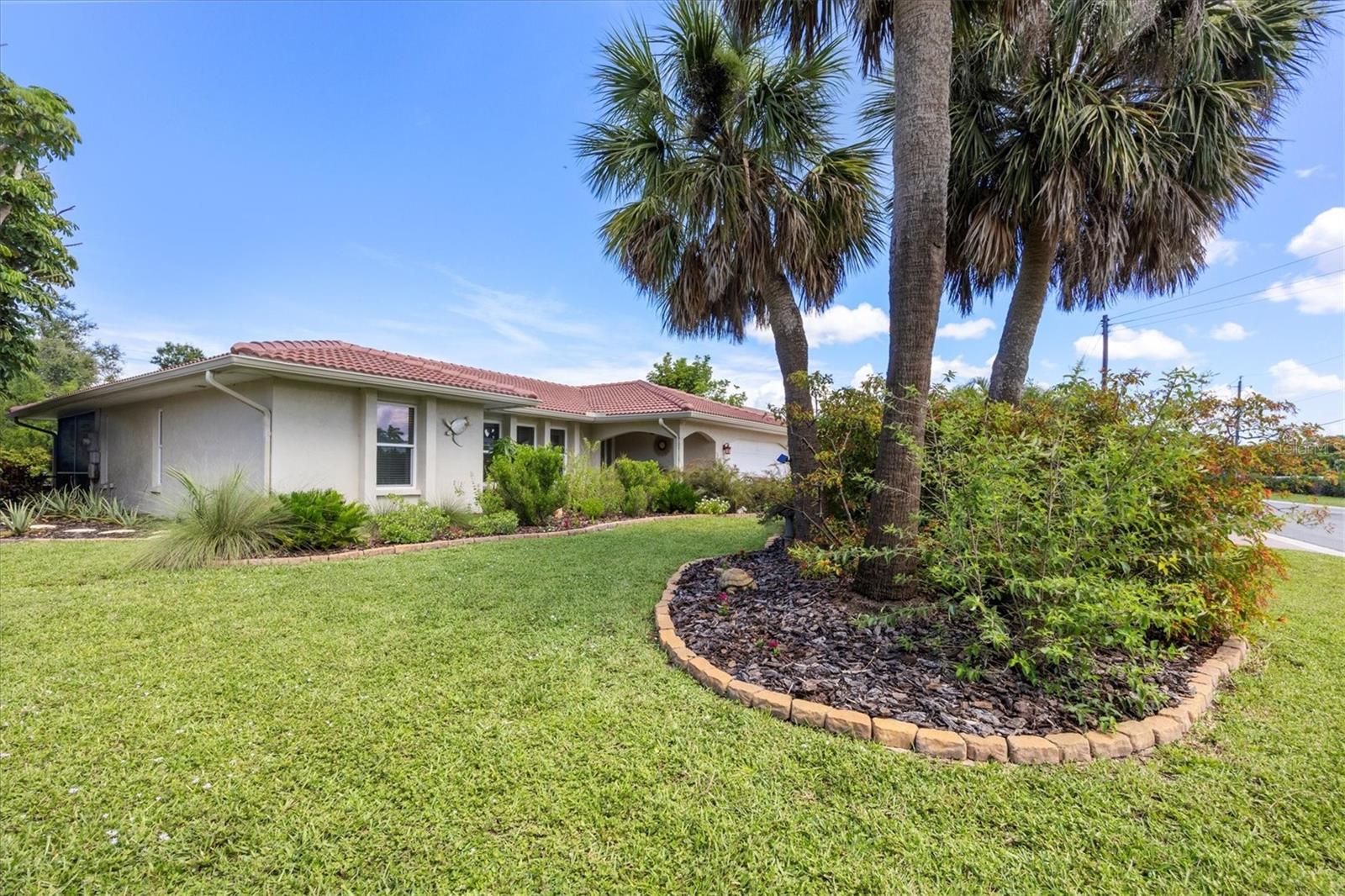 Image 6 of 49 For 395 Rossetti Drive