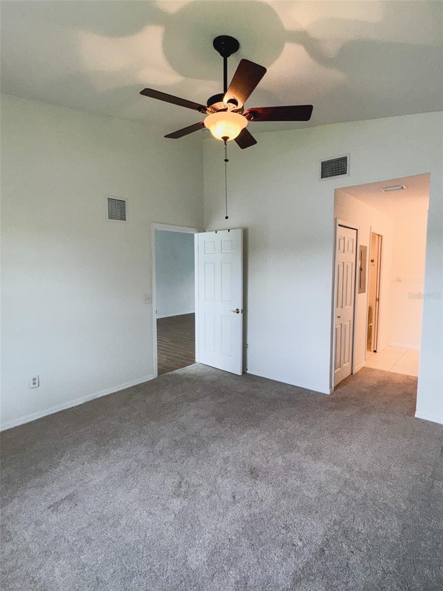 Image 16 of 26 For 5751 Sabal Trace Drive 201