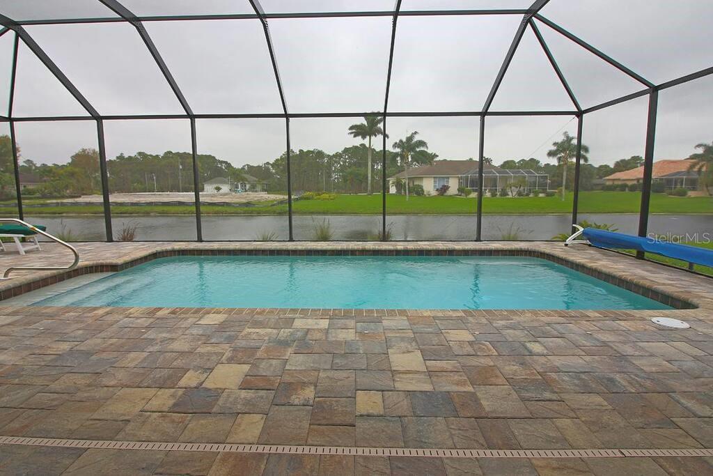 Image 11 of 42 For 1125 Rotonda Circle