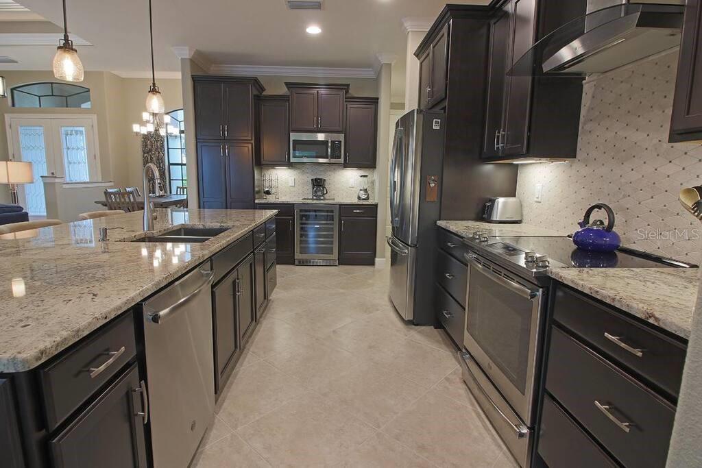 Image 24 of 42 For 1125 Rotonda Circle