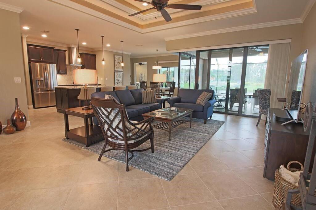 Image 3 of 42 For 1125 Rotonda Circle