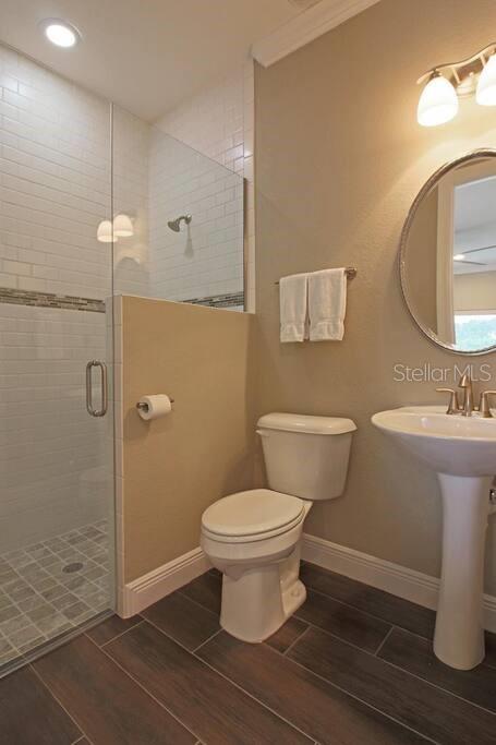 Image 33 of 42 For 1125 Rotonda Circle