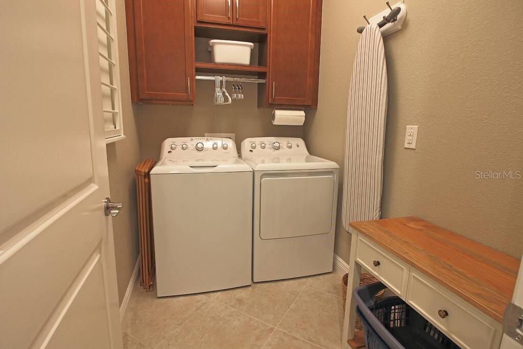 Image 36 of 42 For 1125 Rotonda Circle