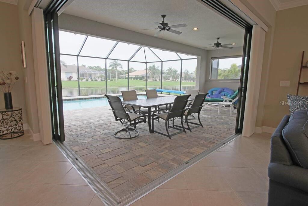 Image 6 of 42 For 1125 Rotonda Circle