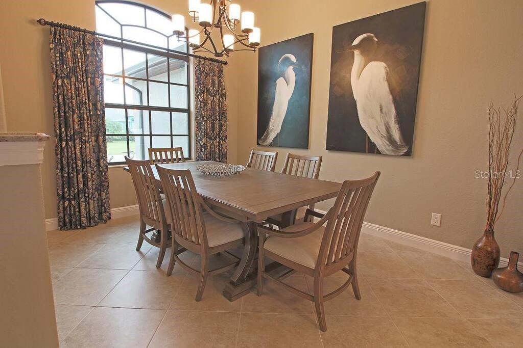 Image 8 of 42 For 1125 Rotonda Circle