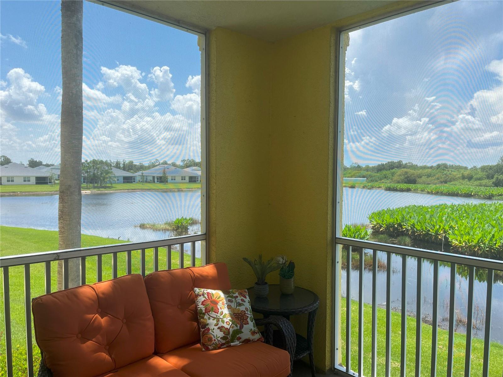 Image 8 of 57 For 2140 Heron Lake Drive 202
