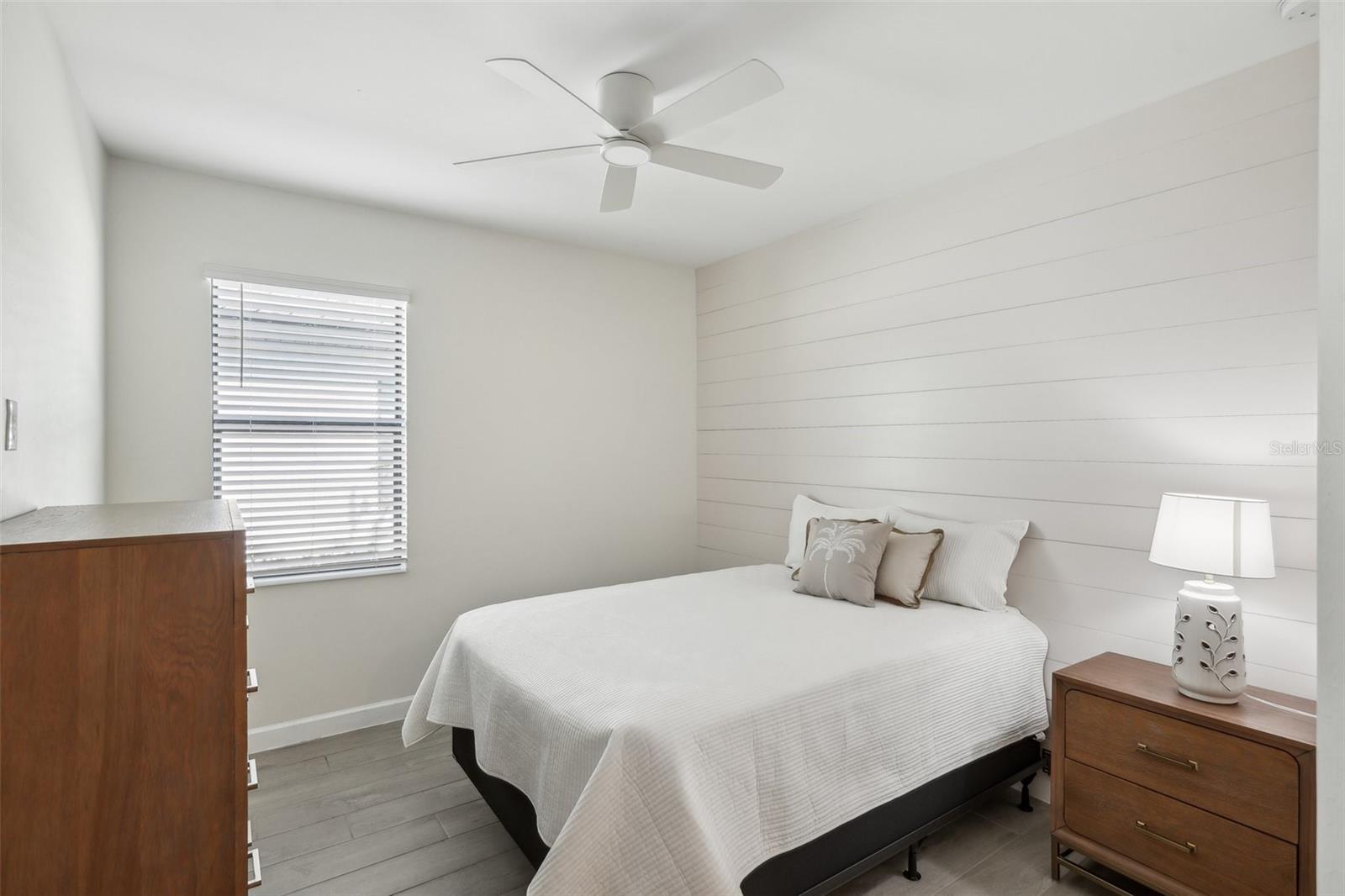 Image 21 of 60 For 20278 Kingmont Drive