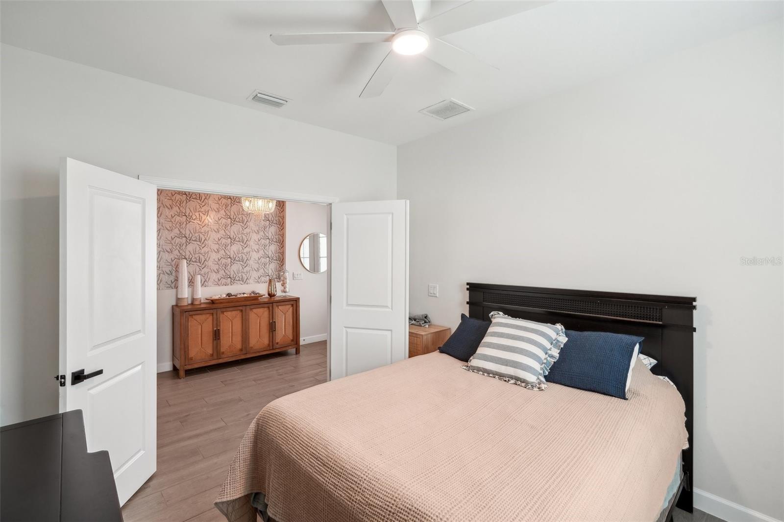 Image 27 of 60 For 20278 Kingmont Drive