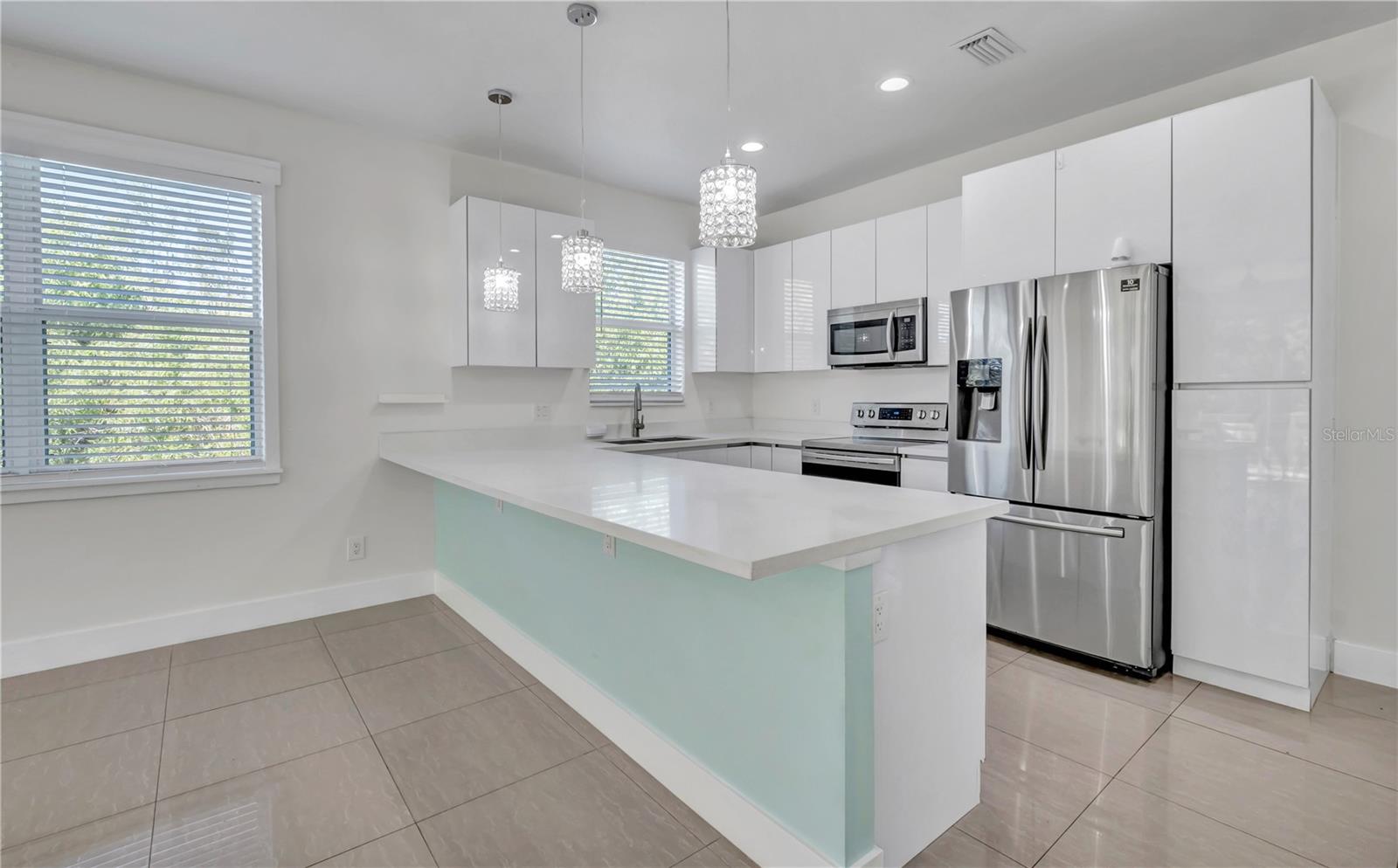 Image 7 of 28 For 1119 Ansin Street