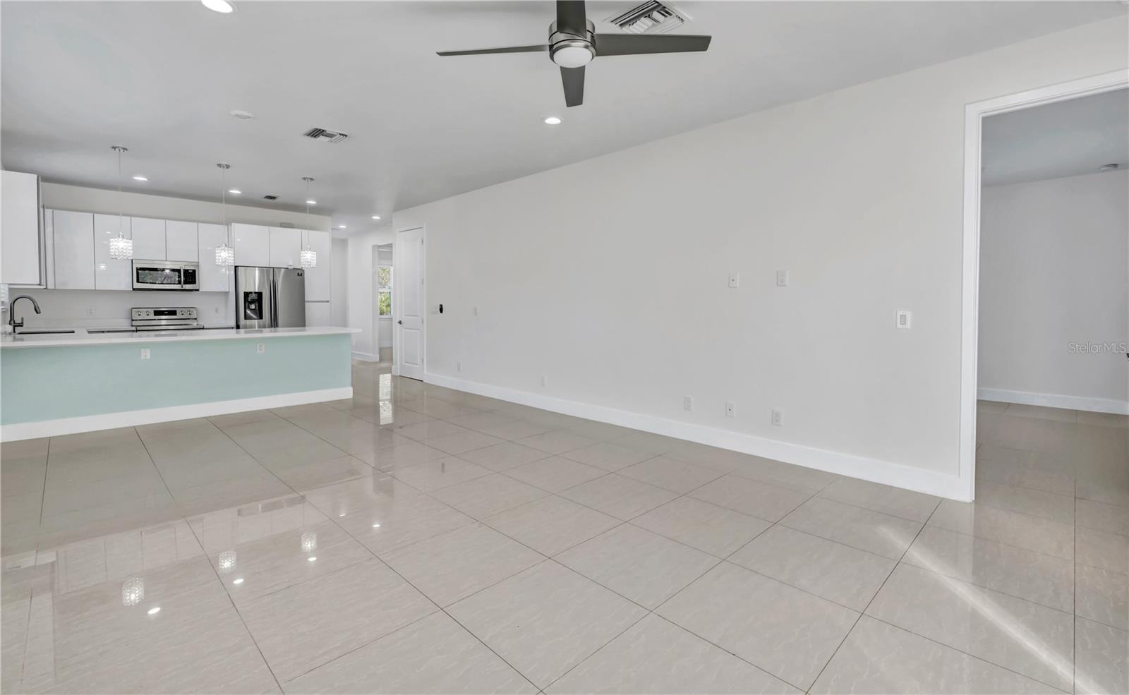 Image 9 of 28 For 1119 Ansin Street