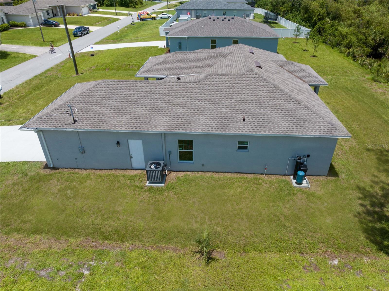 Image 25 of 28 For 5509 Fairlane Drive