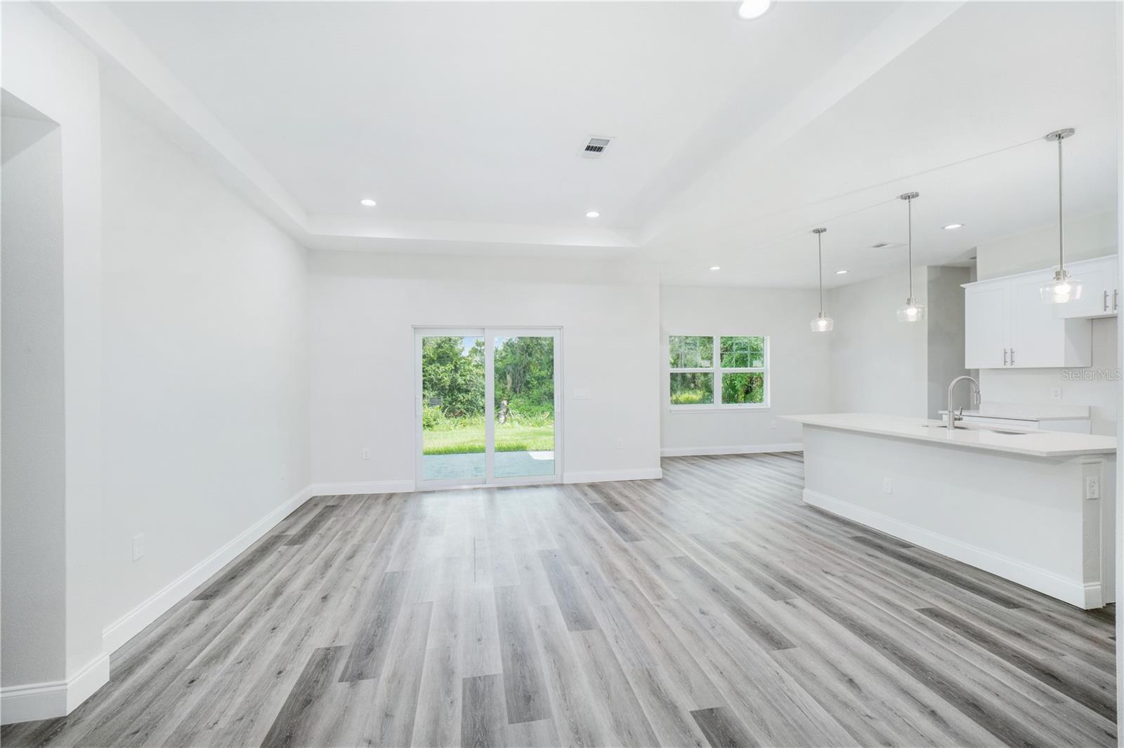 Image 3 of 28 For 5509 Fairlane Drive