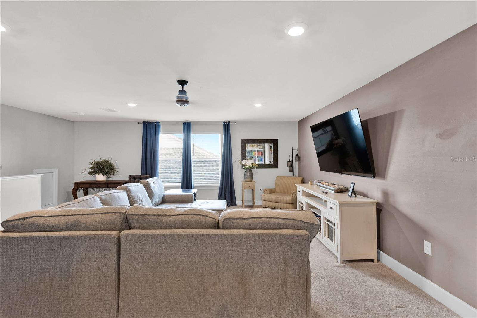 Image 10 of 45 For 16129 Bluestem Lane