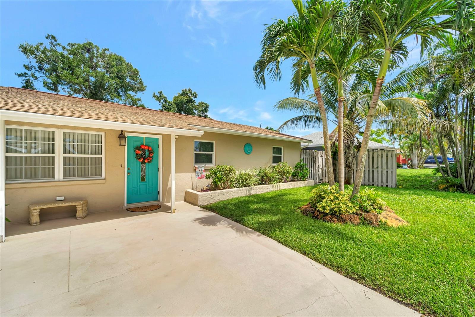 Details for 460 Pelican Road, VENICE, FL 34293