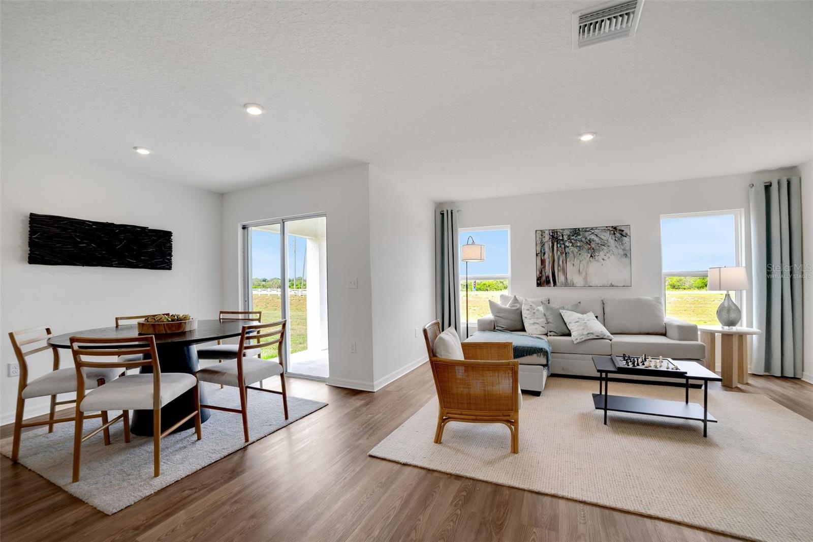 Image 2 of 25 For 1038 Ambleside Drive