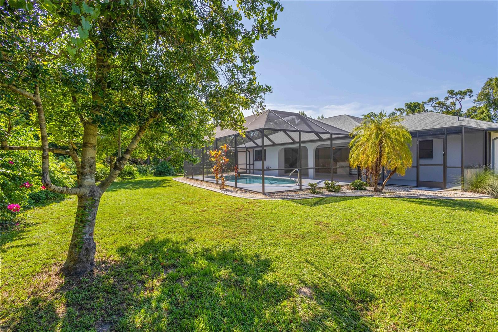 Image 26 of 33 For 18314 Koala Avenue