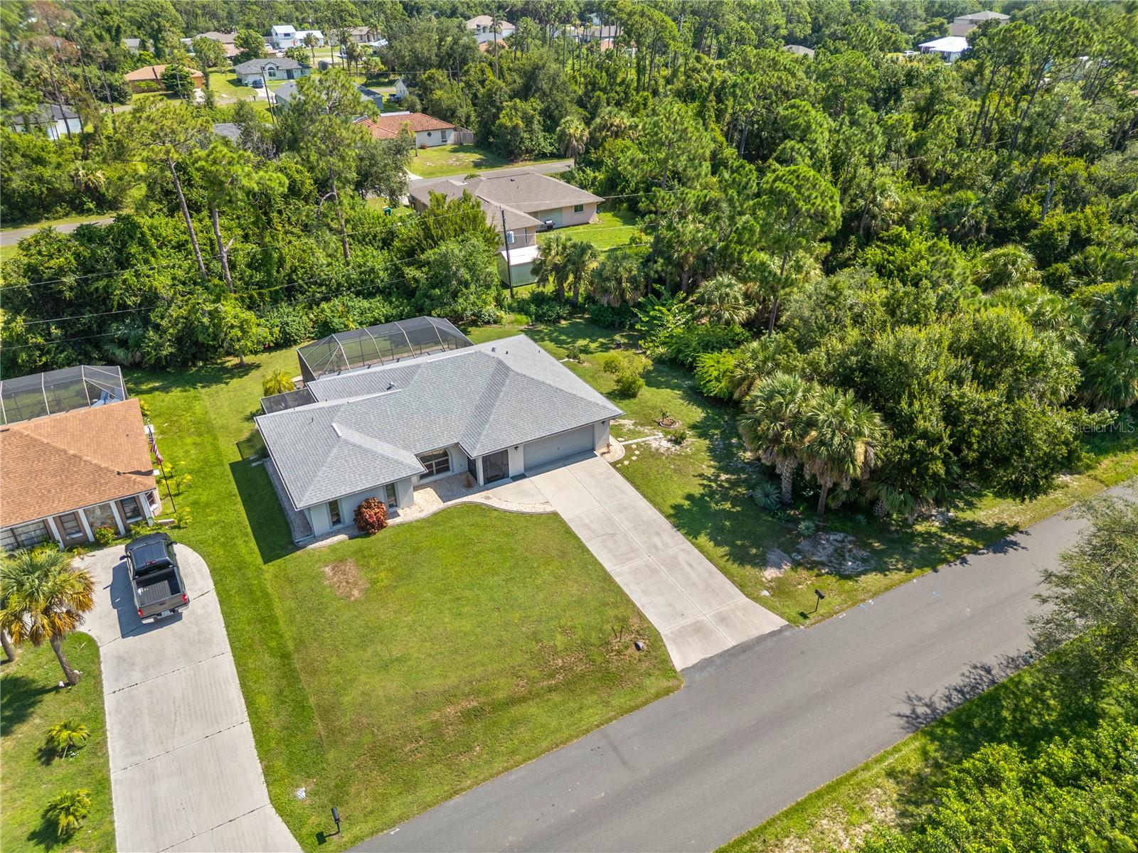 Image 28 of 33 For 18314 Koala Avenue