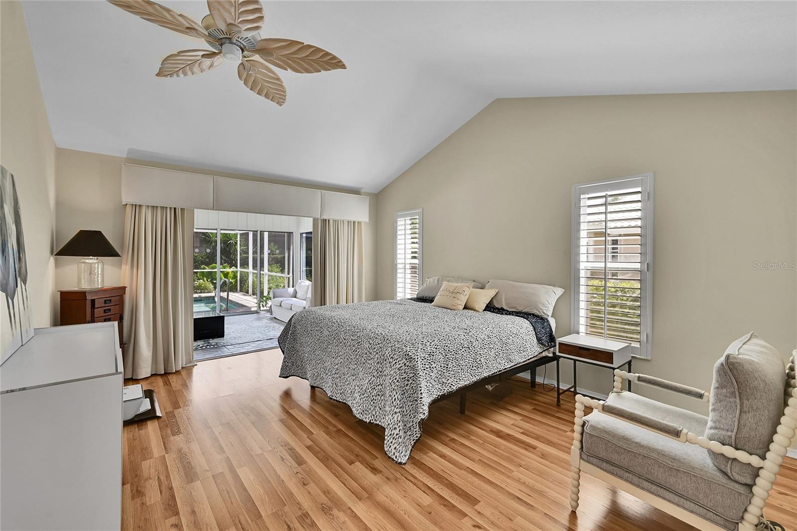 Image 15 of 41 For 1569 Waterford Drive