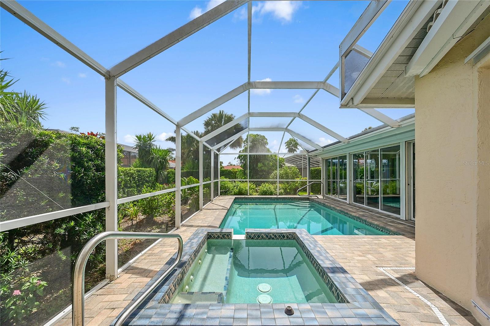 Image 30 of 41 For 1569 Waterford Drive
